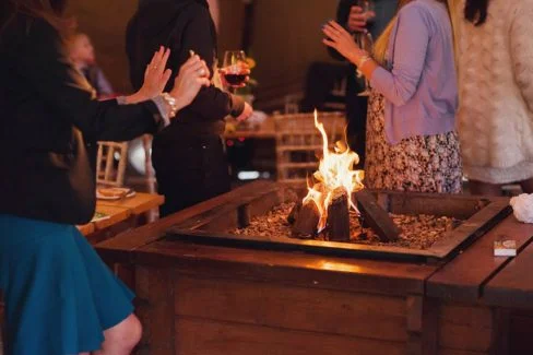 4-C_Wedding_Teepee_Fireplace-Kate-and-Lloyd-488x325.jpg