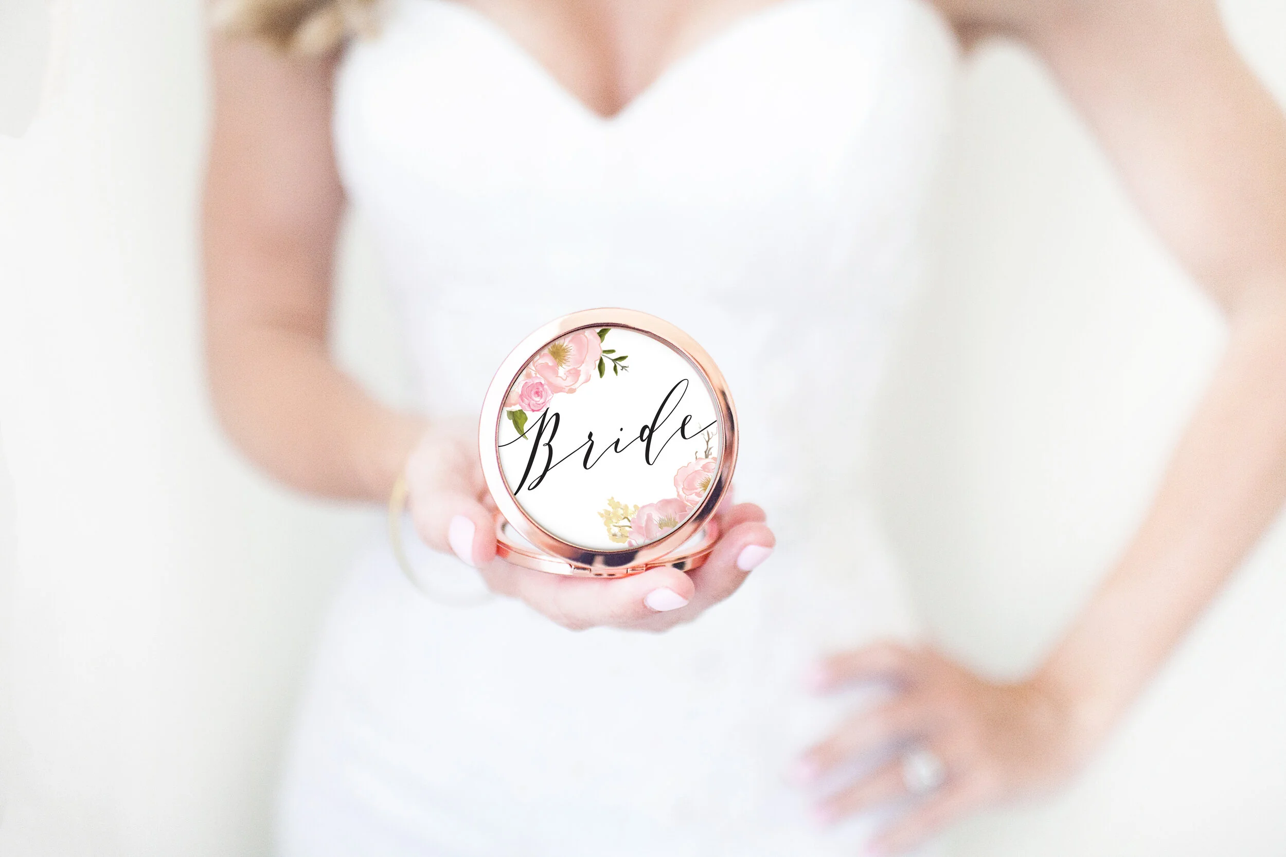 Jaclyn-Bride-Compact-soft-floral.jpg