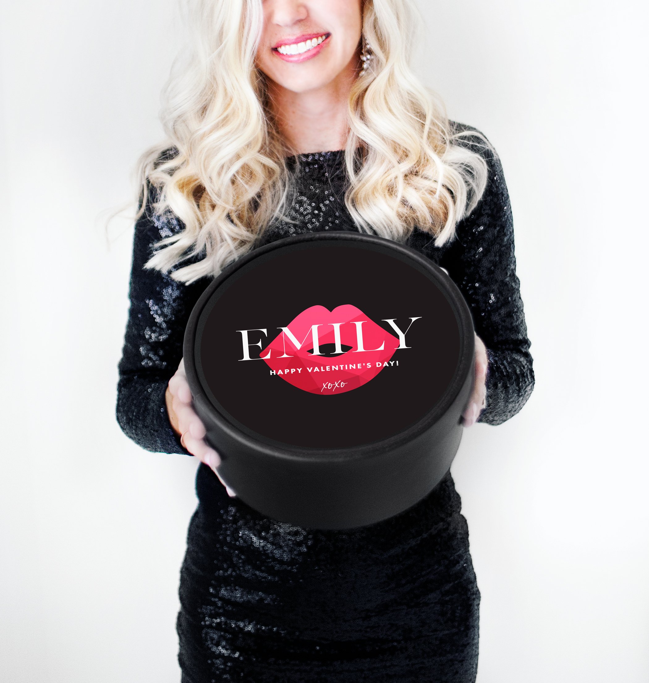 Jaclyn-Holding-Black-Box--kisses.jpg