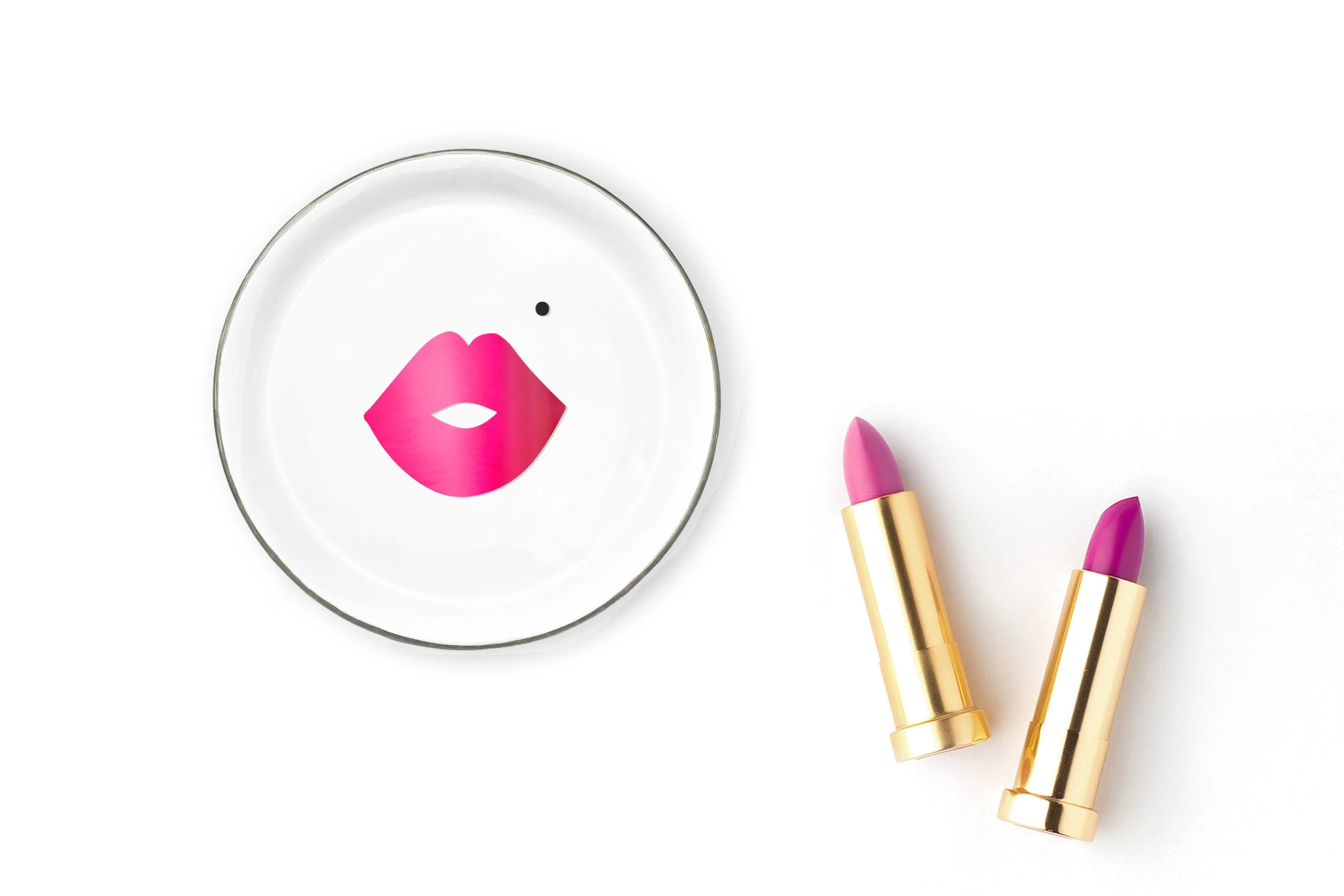ROUND-Lips-Ring-Dish.jpg