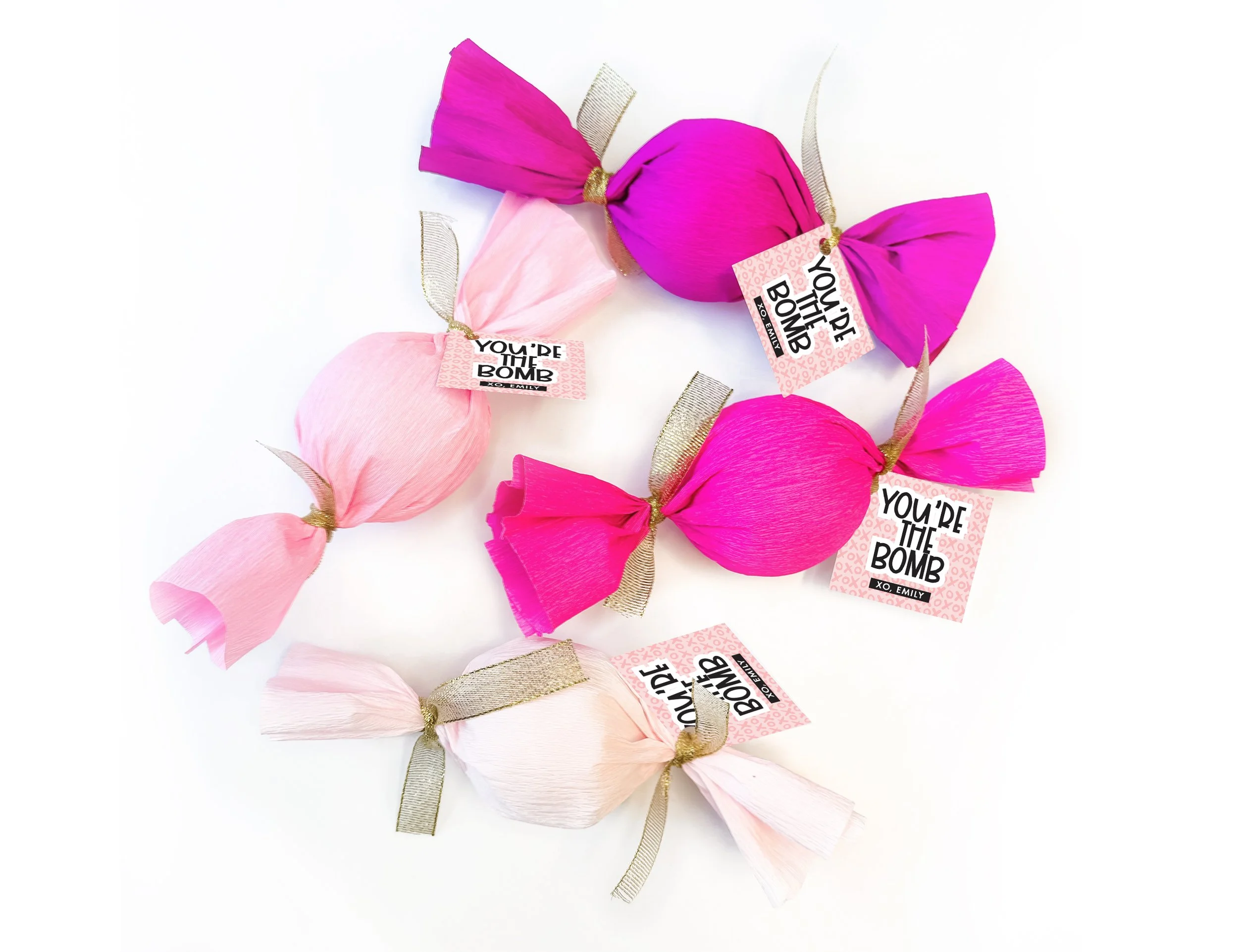Valentine-Bath-Bomb-PINK-XOXO.jpg