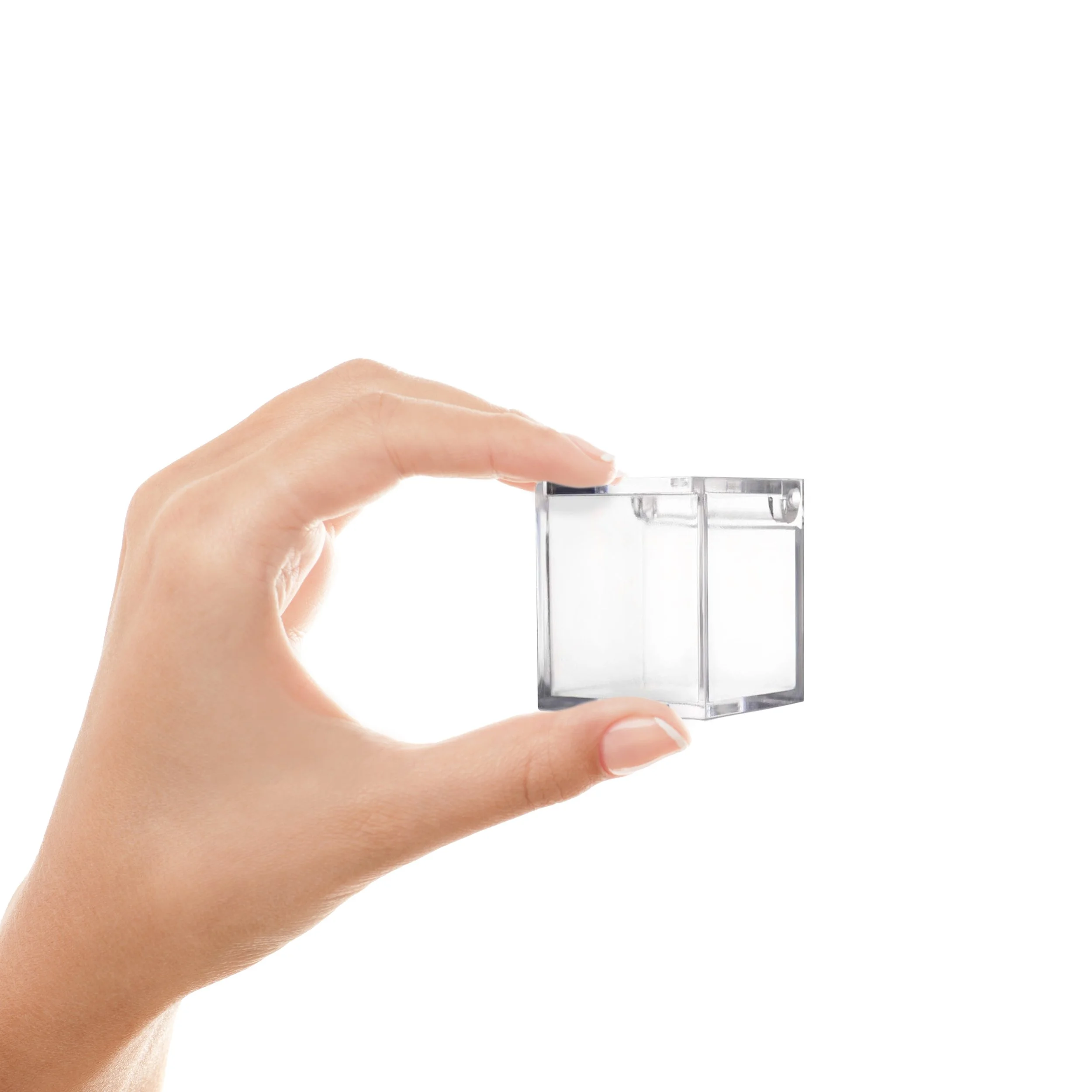 Clear-Cube-Hinge-Lid-HOLDING.jpg