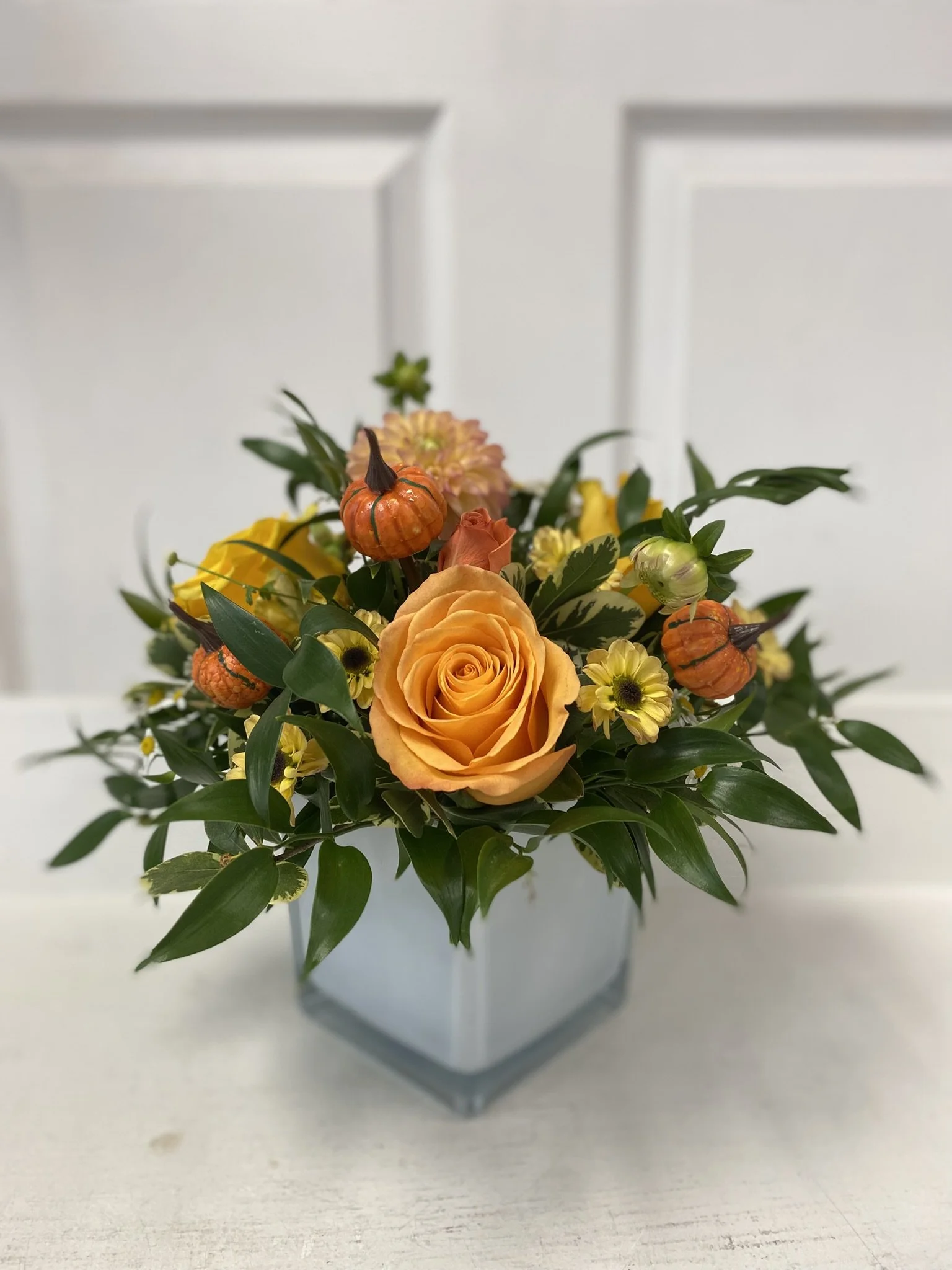 Table Centre Cube