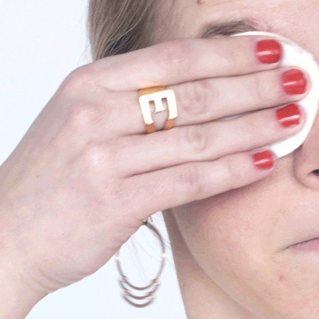 makeupremover.gif