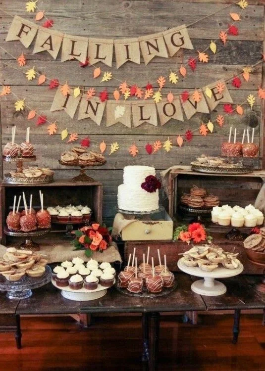 Beautiful Ways to Incorporate Fall Themes In Your Wedding