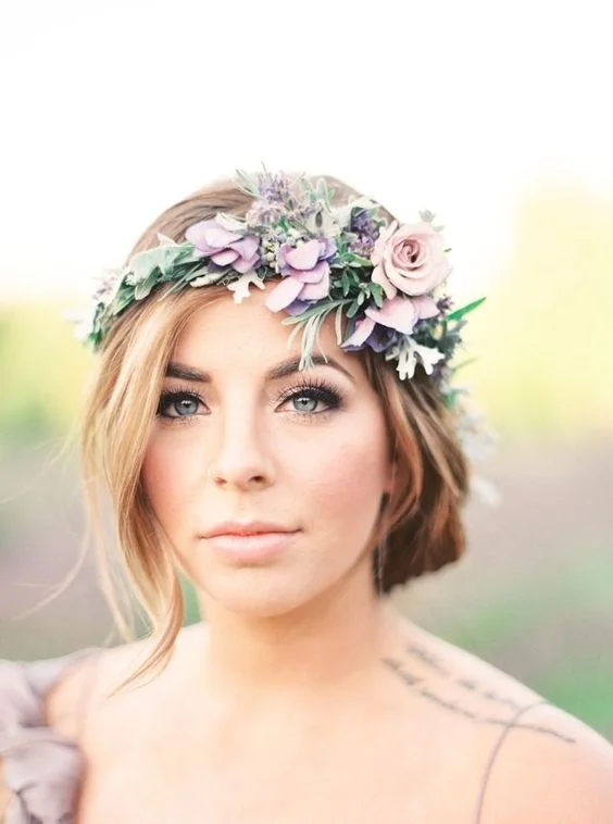 Photo by Julie Paisley , via Style Me Pretty
