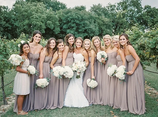 Photo by Tracy Enoch Photography , via Southern Weddings