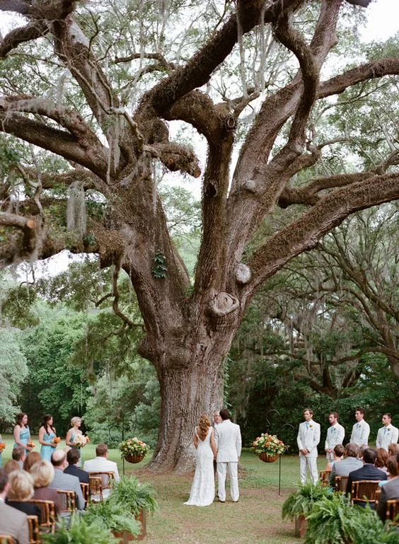 Photo via Southern Weddings