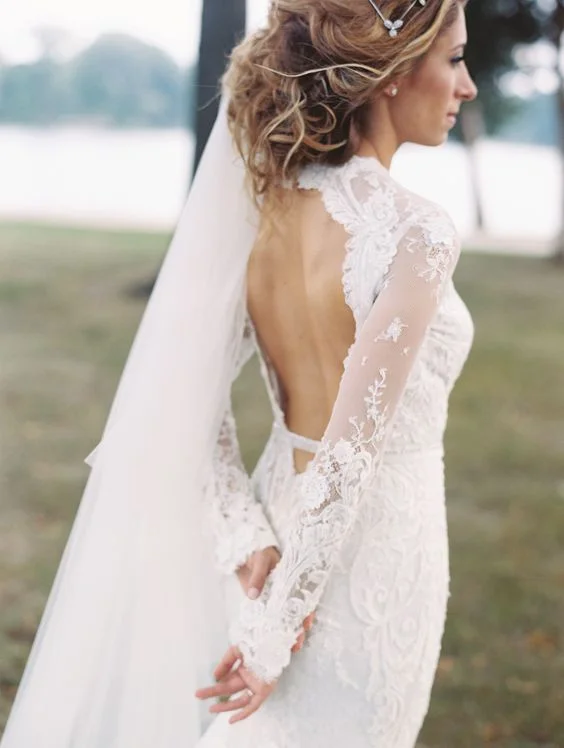 Photo via Style Me Pretty