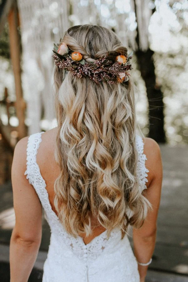 Photo via Junebug Weddings