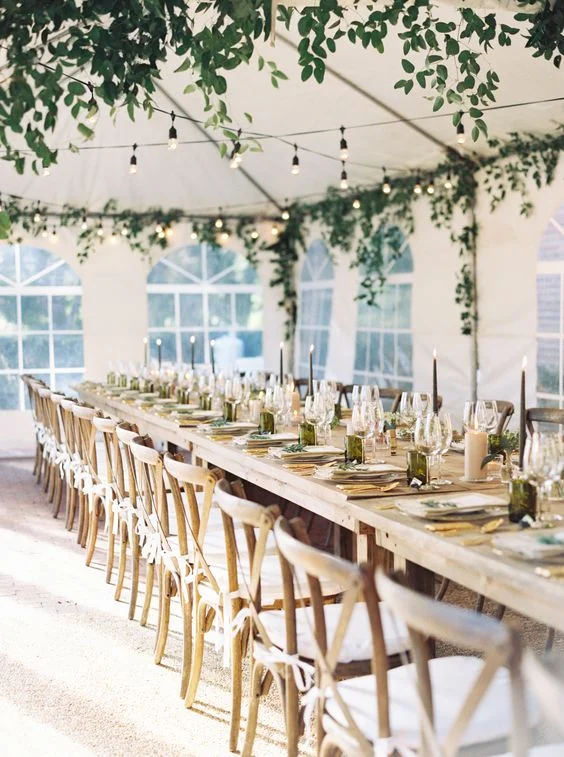 Photo via Style Me Pretty