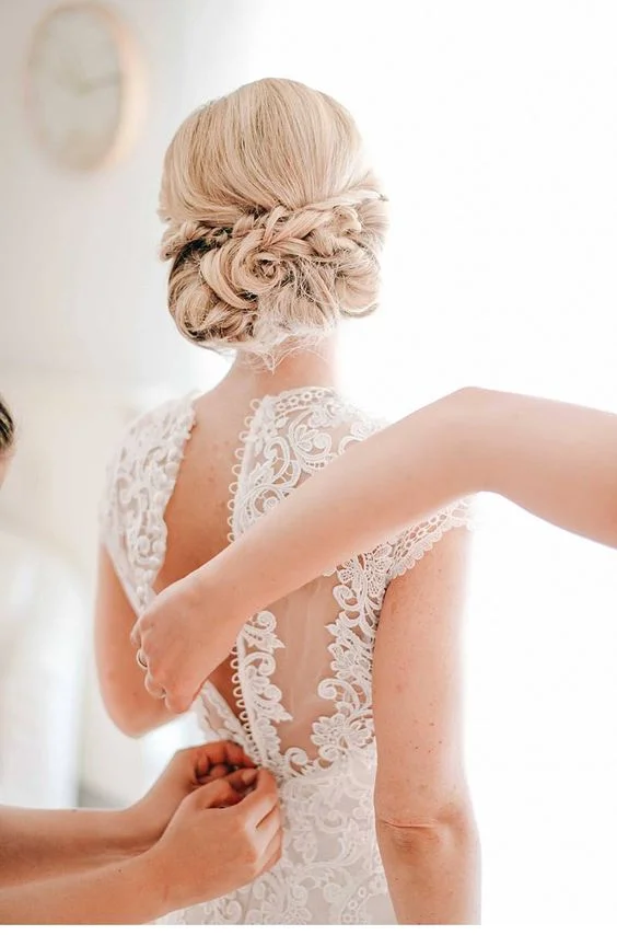 Here’s What Brides Need to Know Before Wedding Dress Shopping
