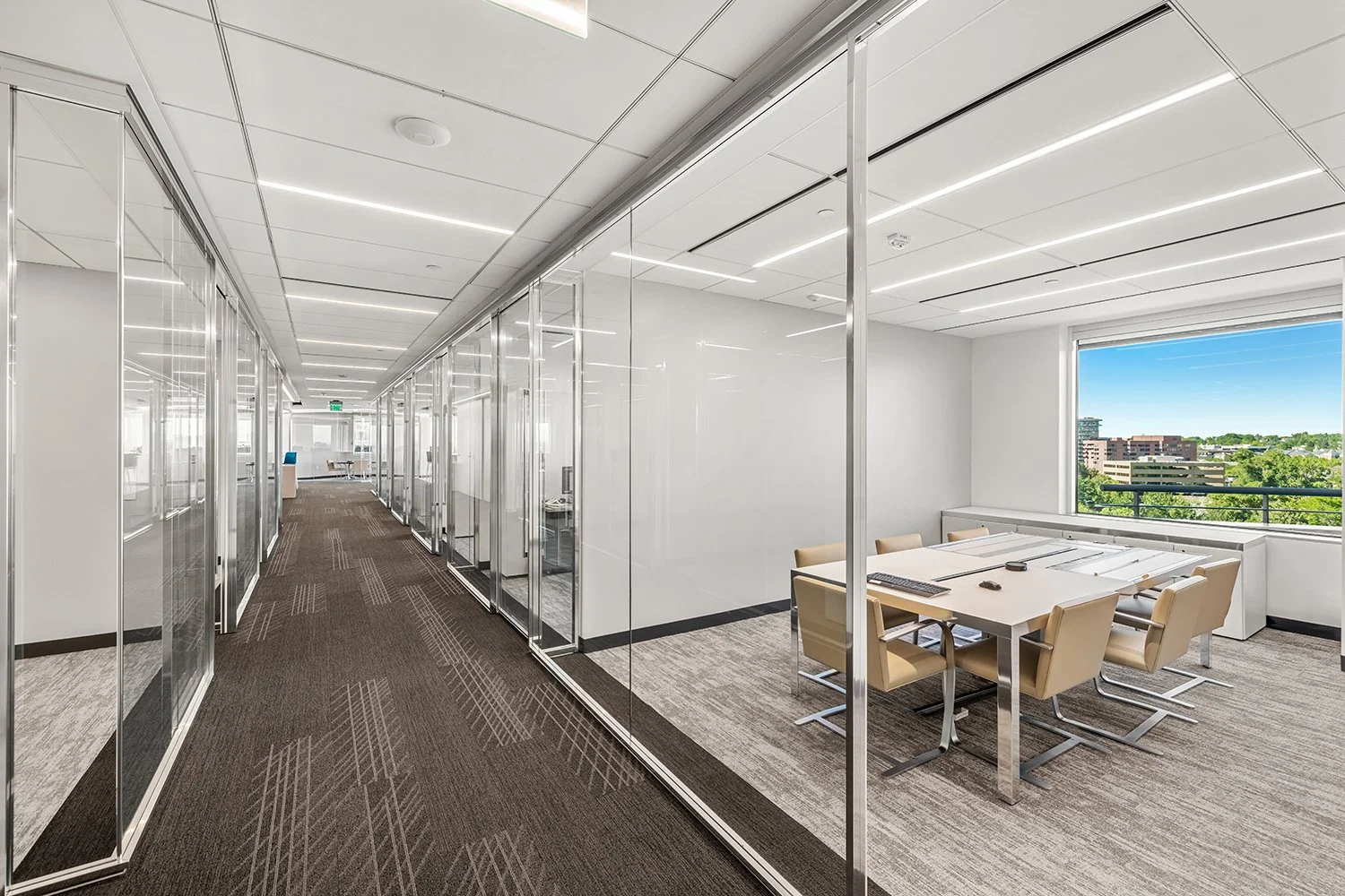 2024 3200 Cherry Creek S Dr-4.jpg