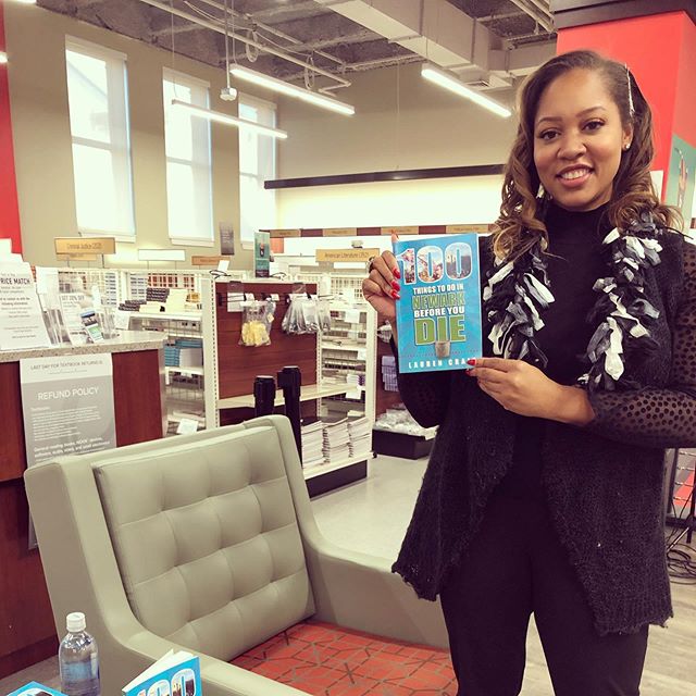 Thank you @rutgers_newark_bookstore for having author @laurenlabeaux in for a cute Meet &amp; Greet! 📚 Get your signed copy in store, it makes a great gift for students. ✨
#100thingsnewark #laurenlabeaux #reedypress