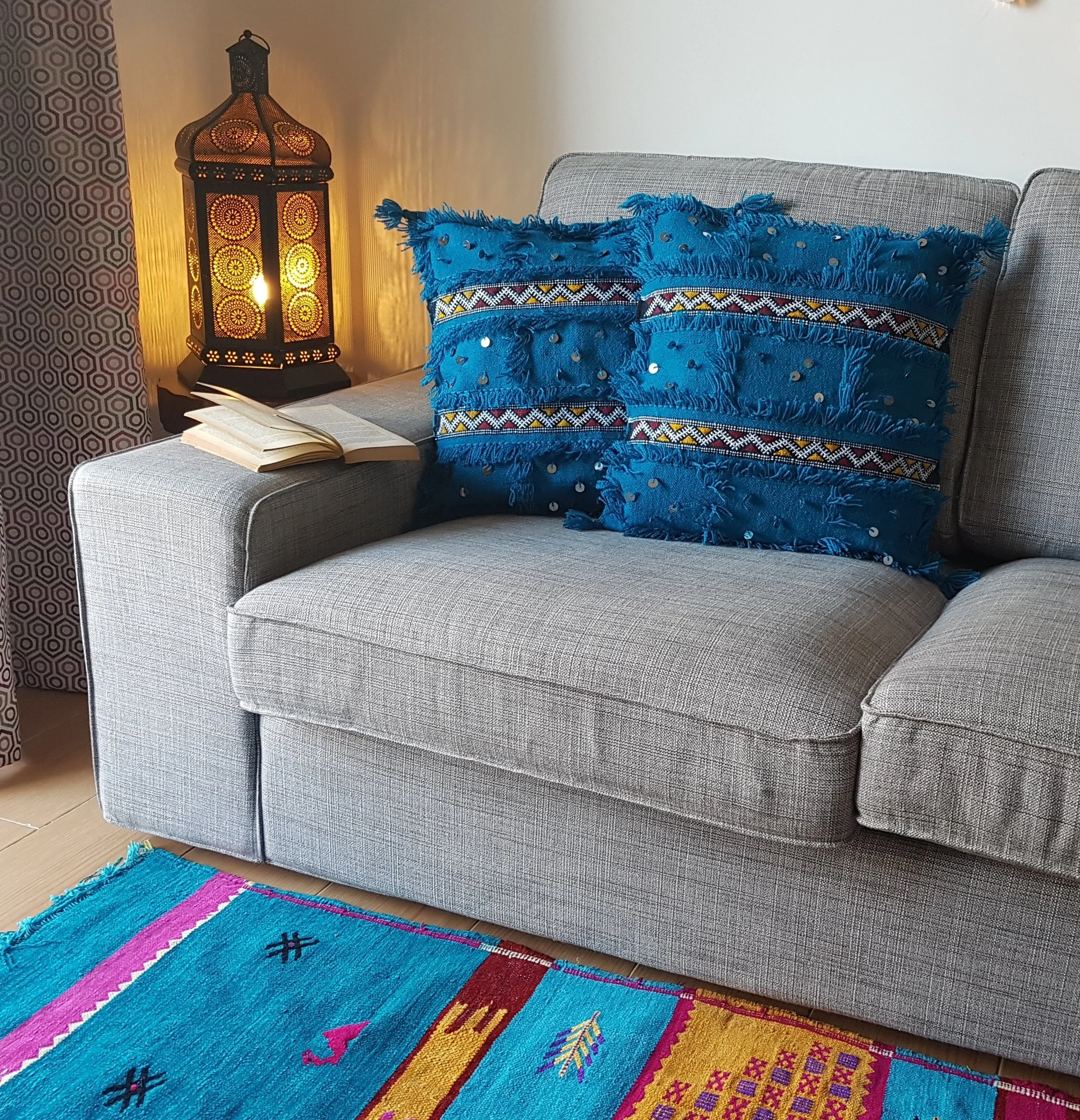 moroccan throws and cushions