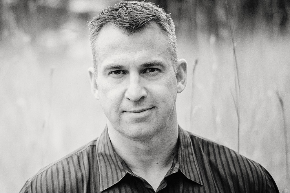 James1bw_small.jpg