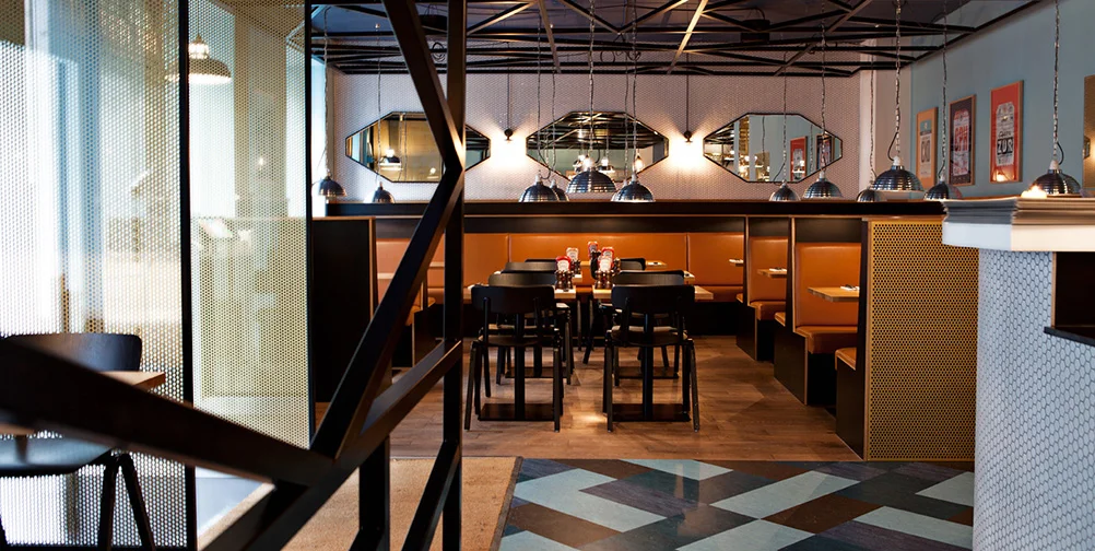 Client: Halifax Burgers Category: Restaurant Location: Vesterbro, Copenhagen Photography: Bjørn Bertheussen Year: 2014