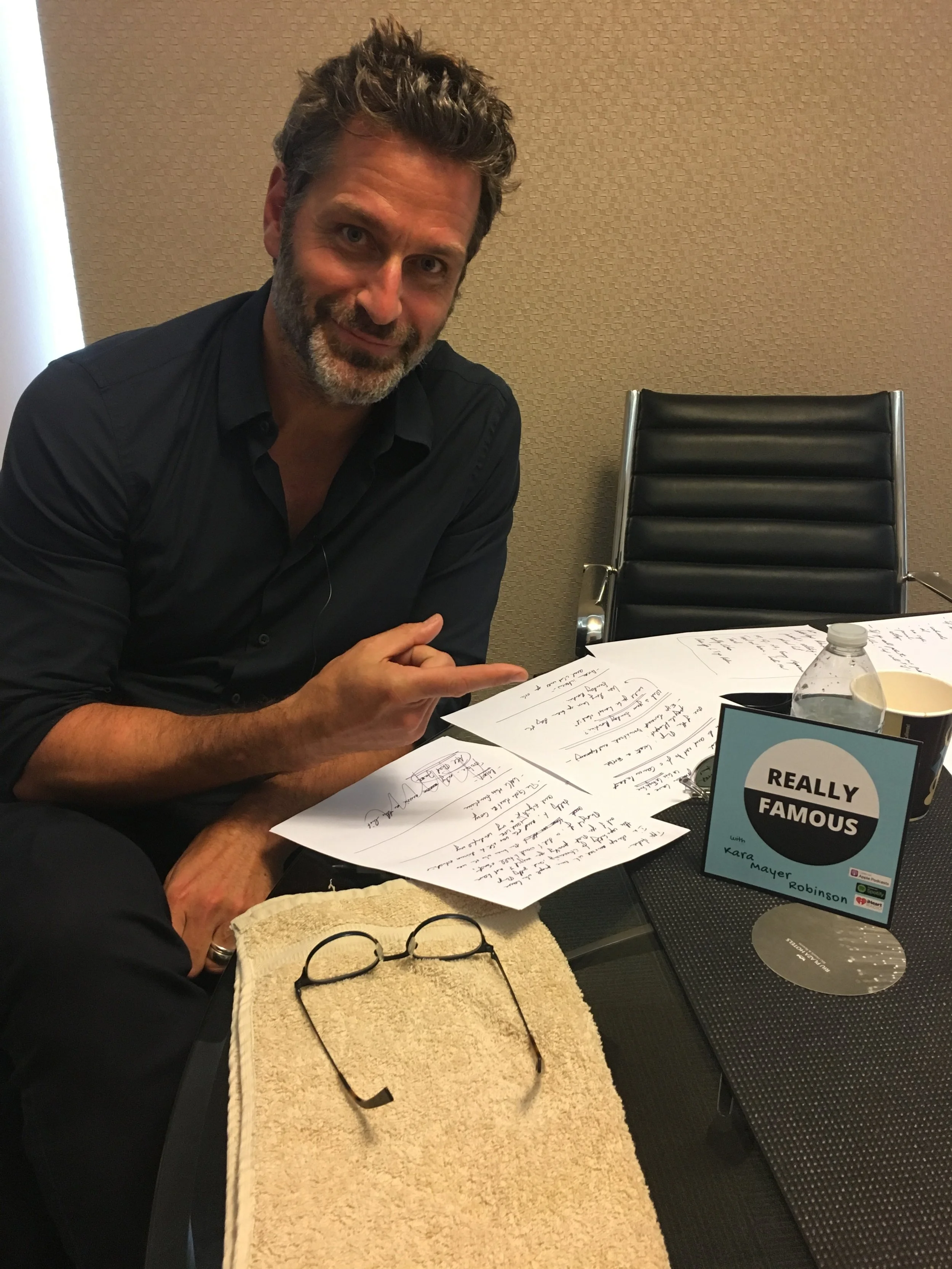 Surprise! A #bitesize #sweet #treat for my fellow #YoungerTV fans...