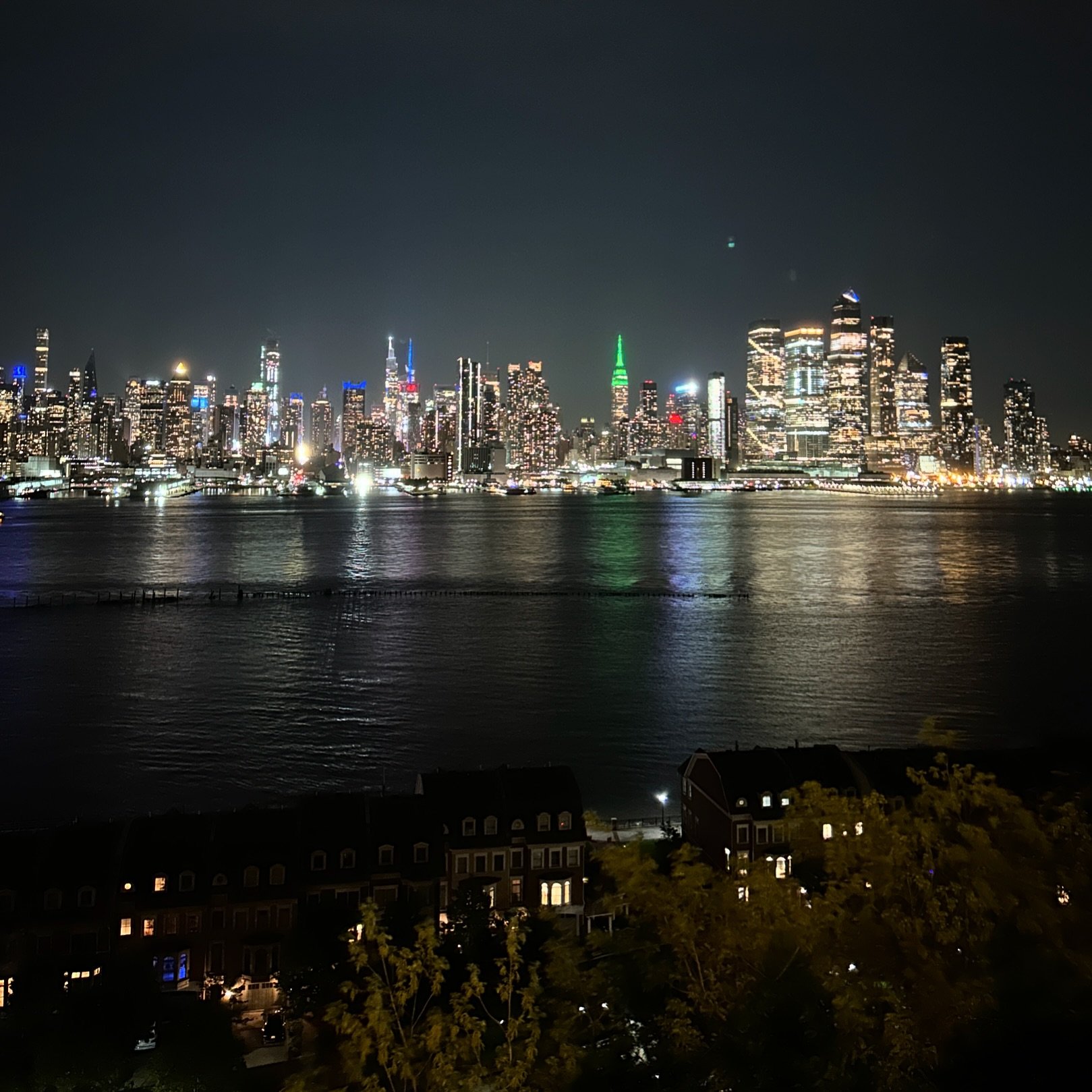This city. 💜

#nyc #newyork #newyorkcity #manhattan #weehawken