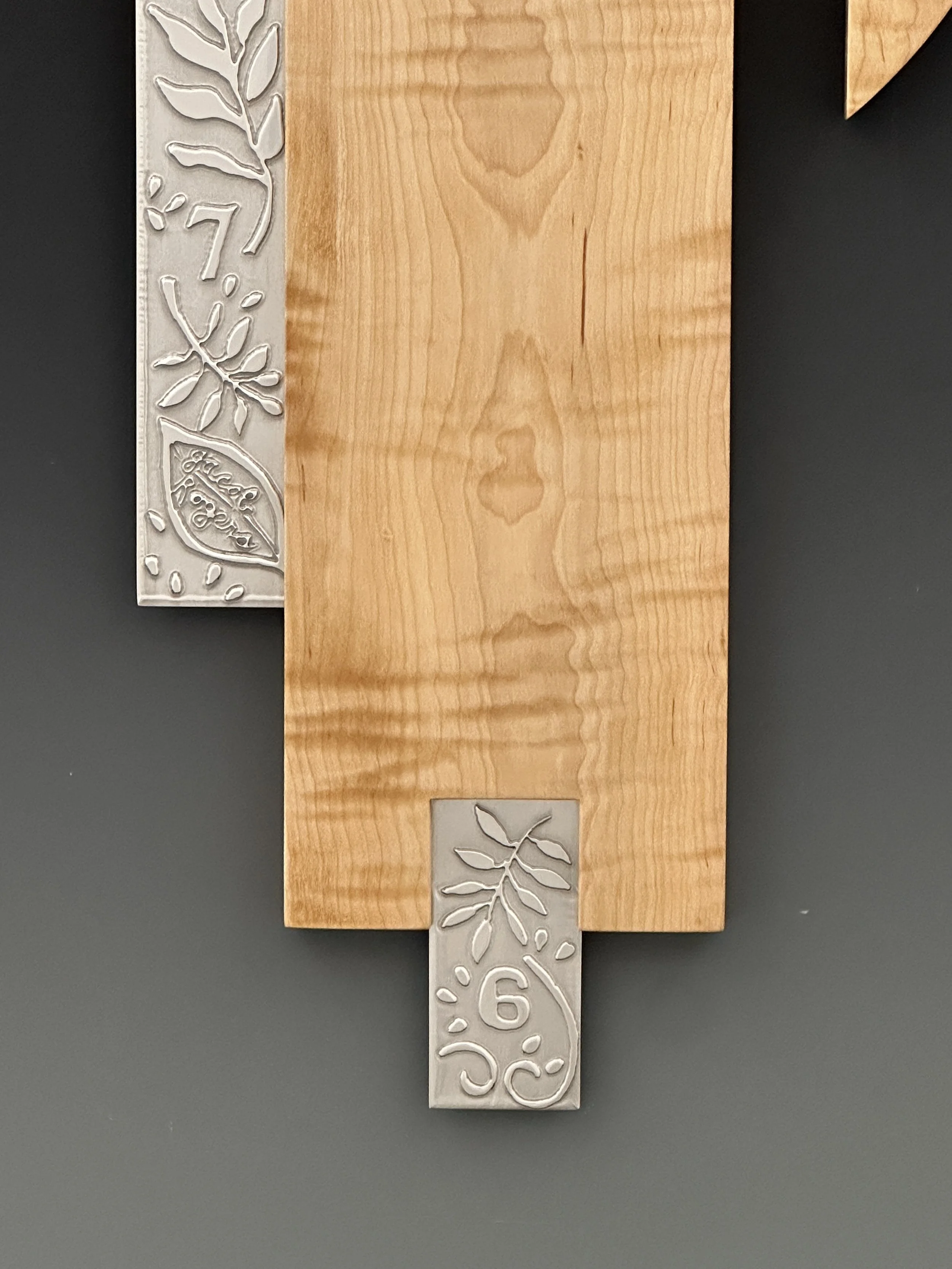 JRA Fragments Joy 28x13 Curly Maple (2).JPG