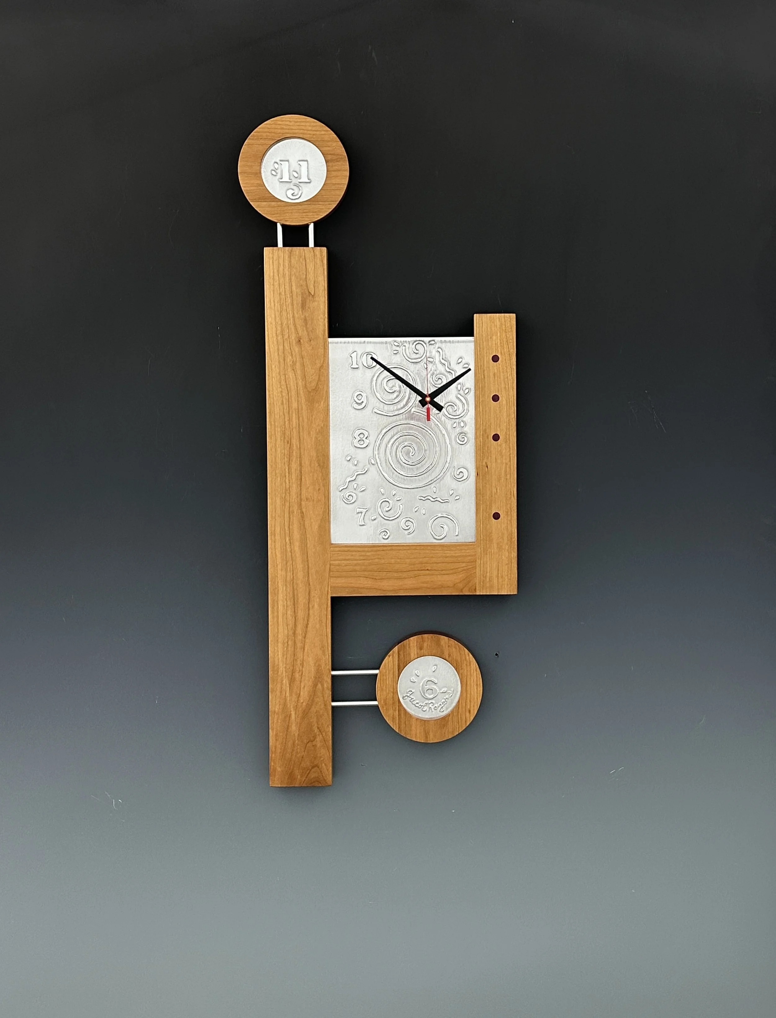 JRA Fragment 40 Clock