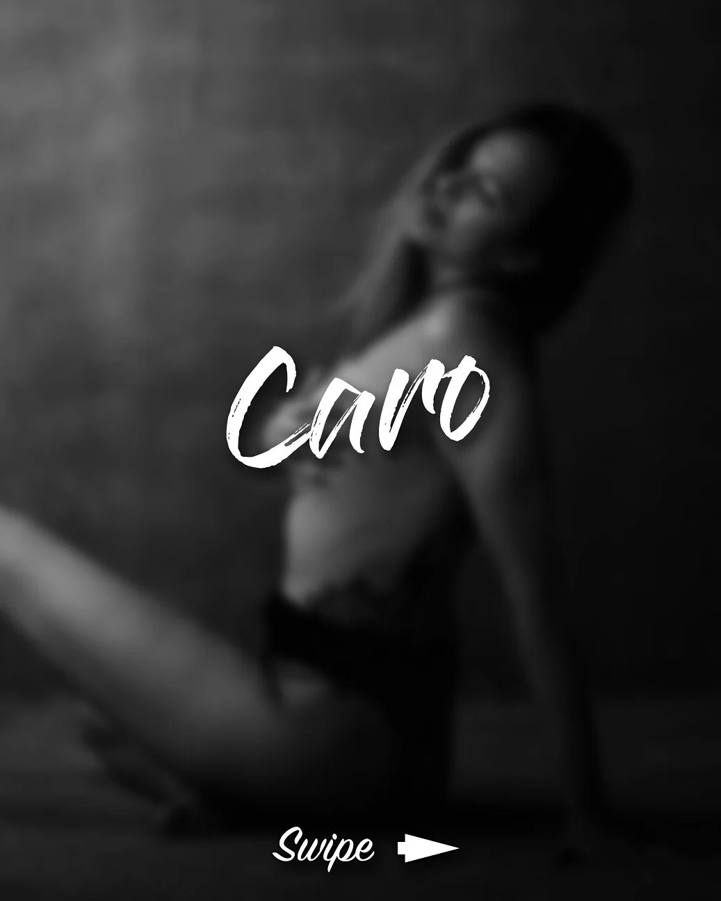 ✨ Caro &ndash; her very first #boudoirportrait and #sensualportrait session, captured inside #cirqueducreatifs. This #studiophotography debut unfolded with #boudoirportrait intimacy, her pose radiating #confidence and #feminineenergy in every detail.