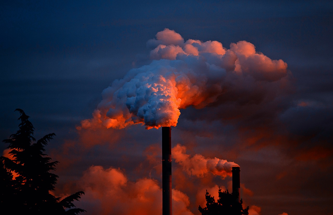 Utopian green policy and freezing Chinese citizens