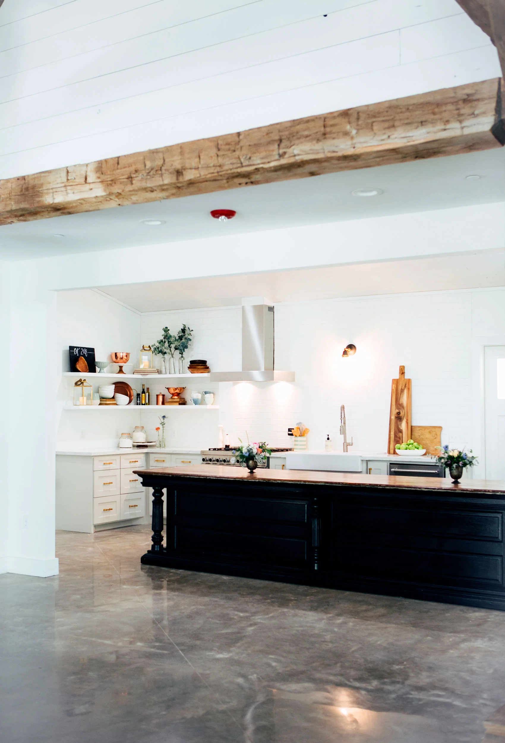 Unique Wedding Venue Photos — The Meekermark