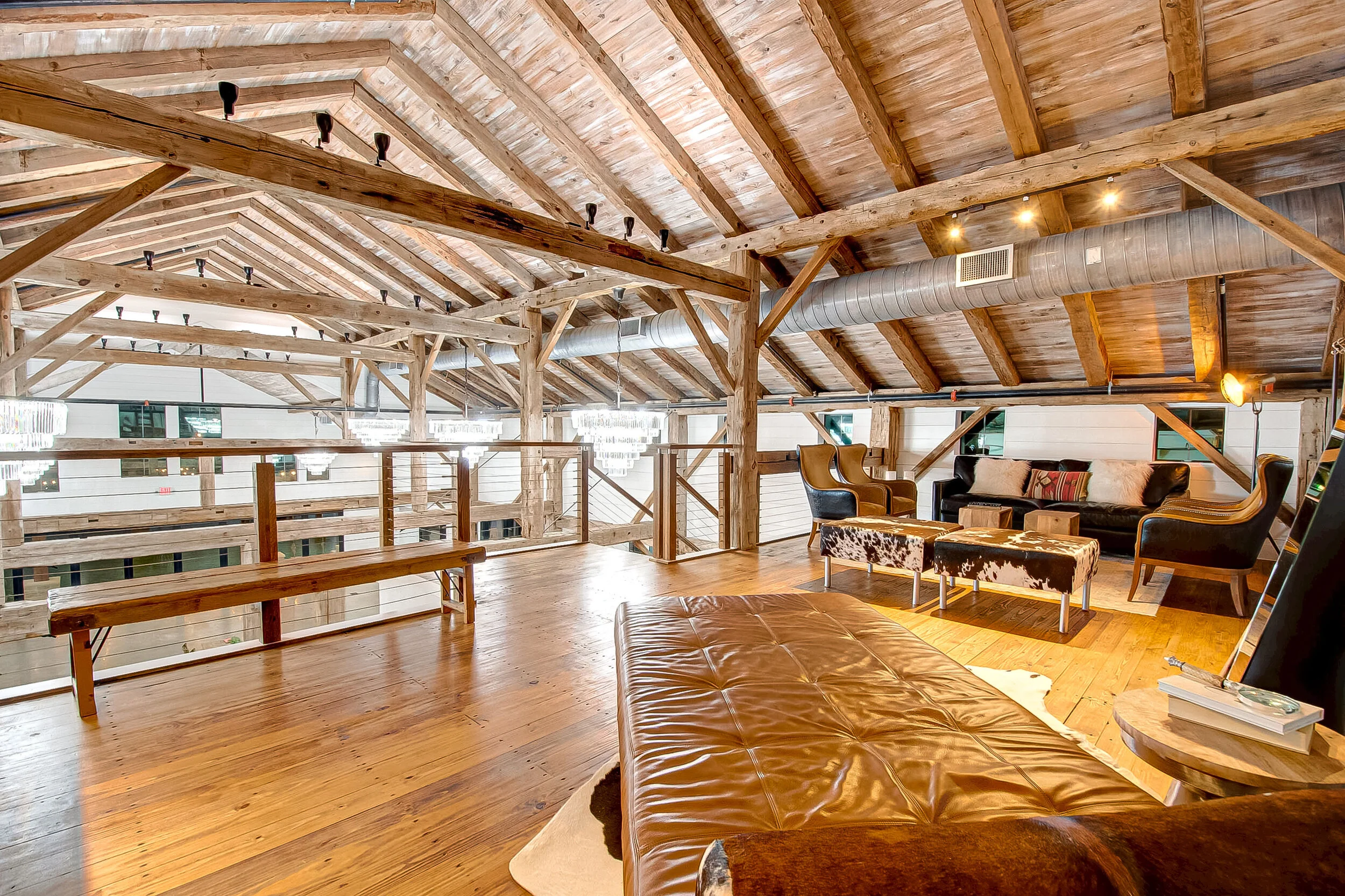 Unique Wedding Venue Photos — The Meekermark