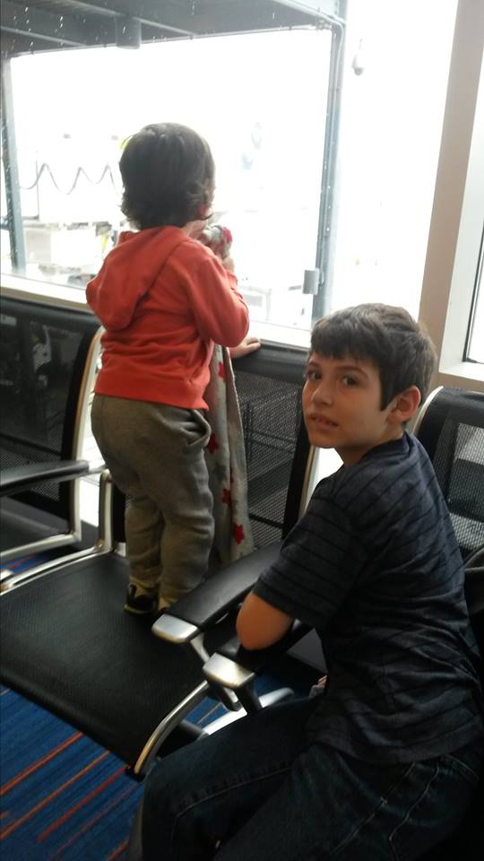 waiting-for-the-plane.jpg