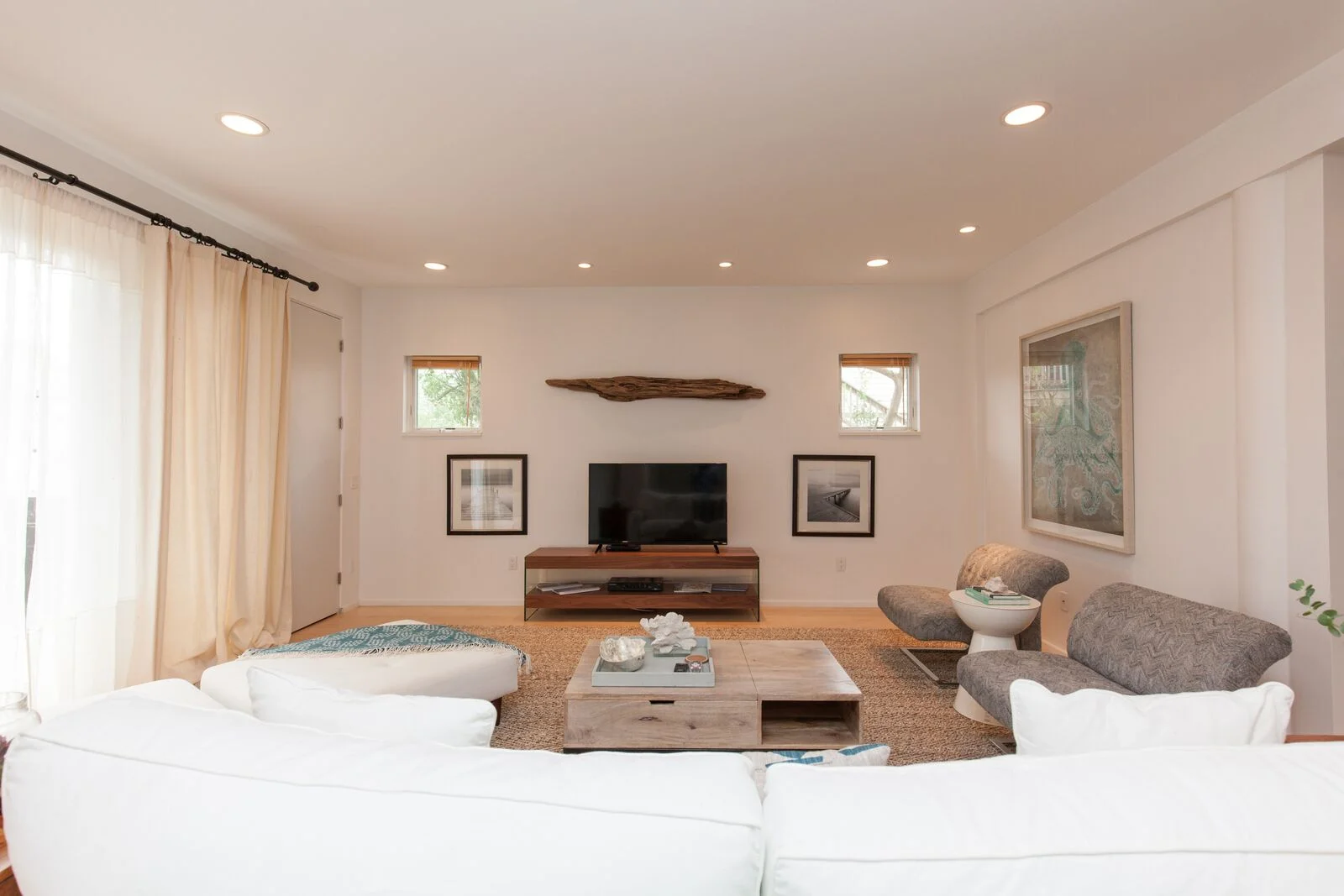 RACHEL ROB LIVING AREA FRONT.jpg