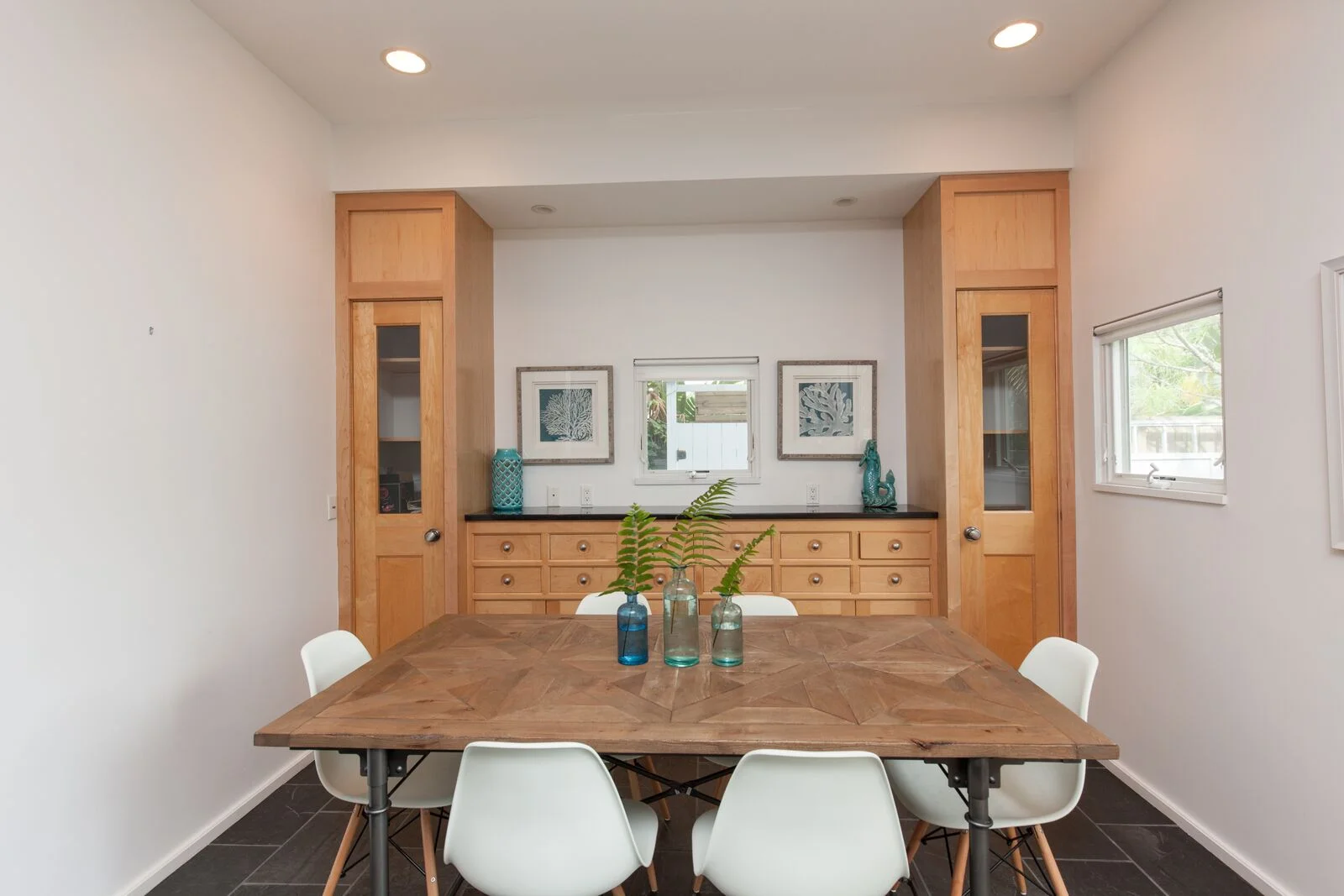 RACHEL ROB KIT AND DINING 2.jpg
