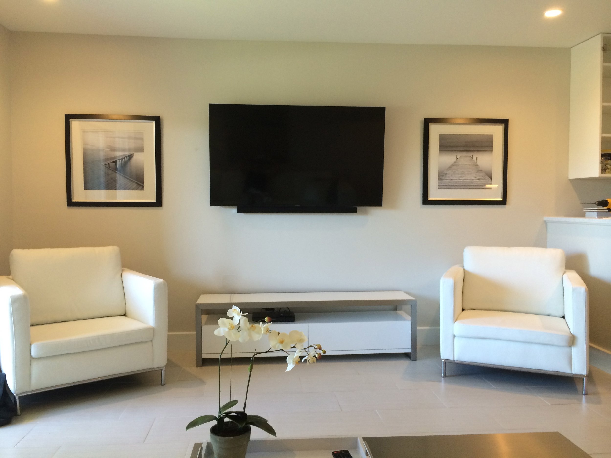 MCMahon Living Room 2 .jpg