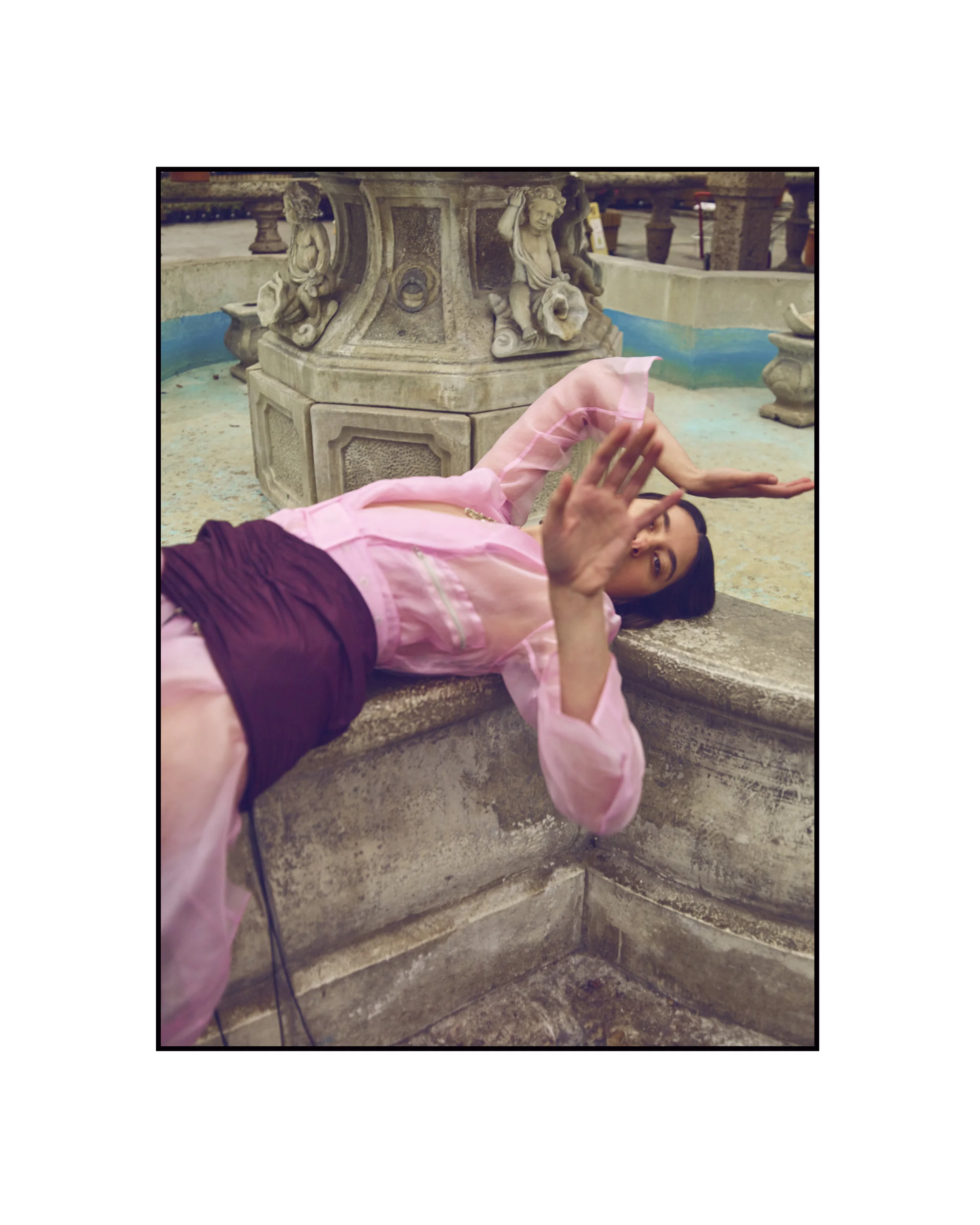 VOGUEITbyPETROS-STUDIO2.jpg