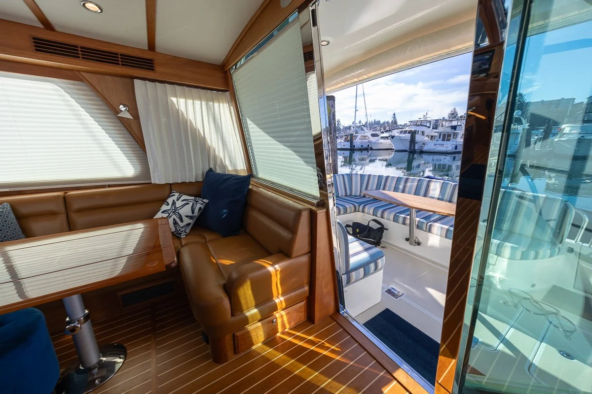 2020 Sabre 48 Salon Express Moondance-40.jpg
