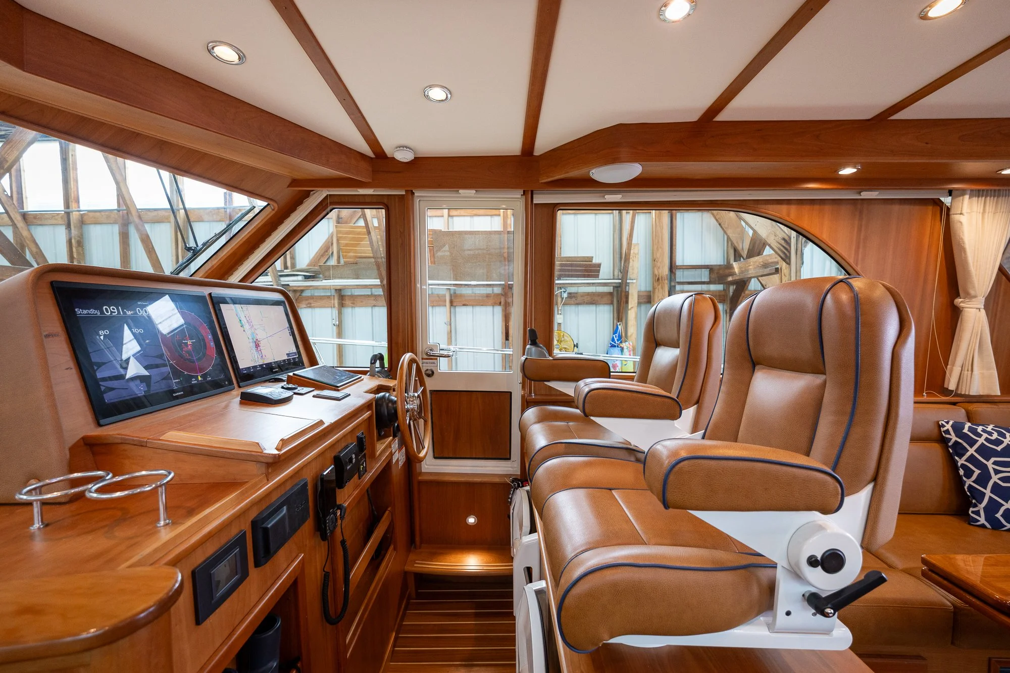 2023 Sabre 45 Salon Express Cool Change-25.jpg