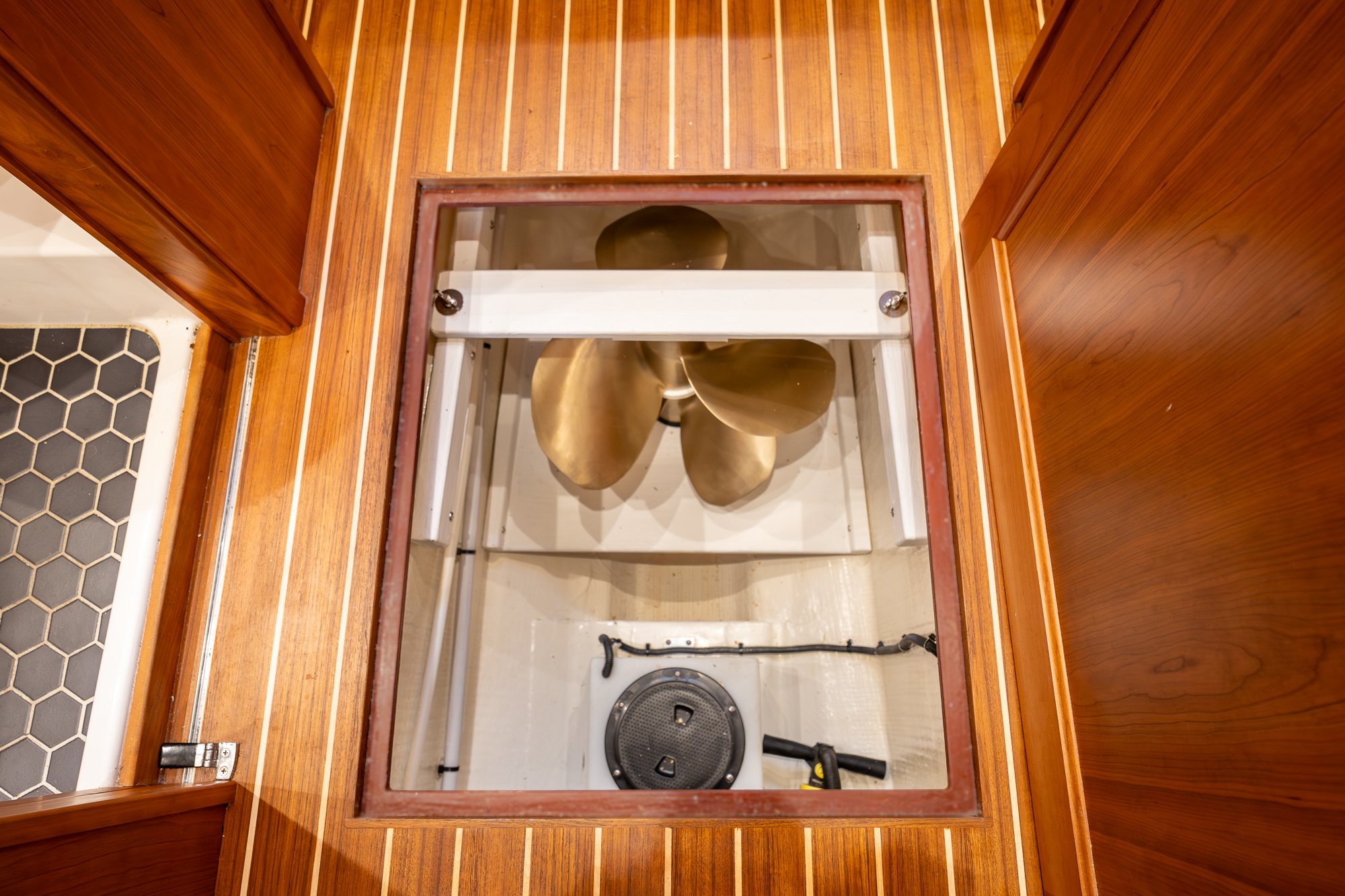2023 Sabre 45 Salon Express Cool Change-44.jpg
