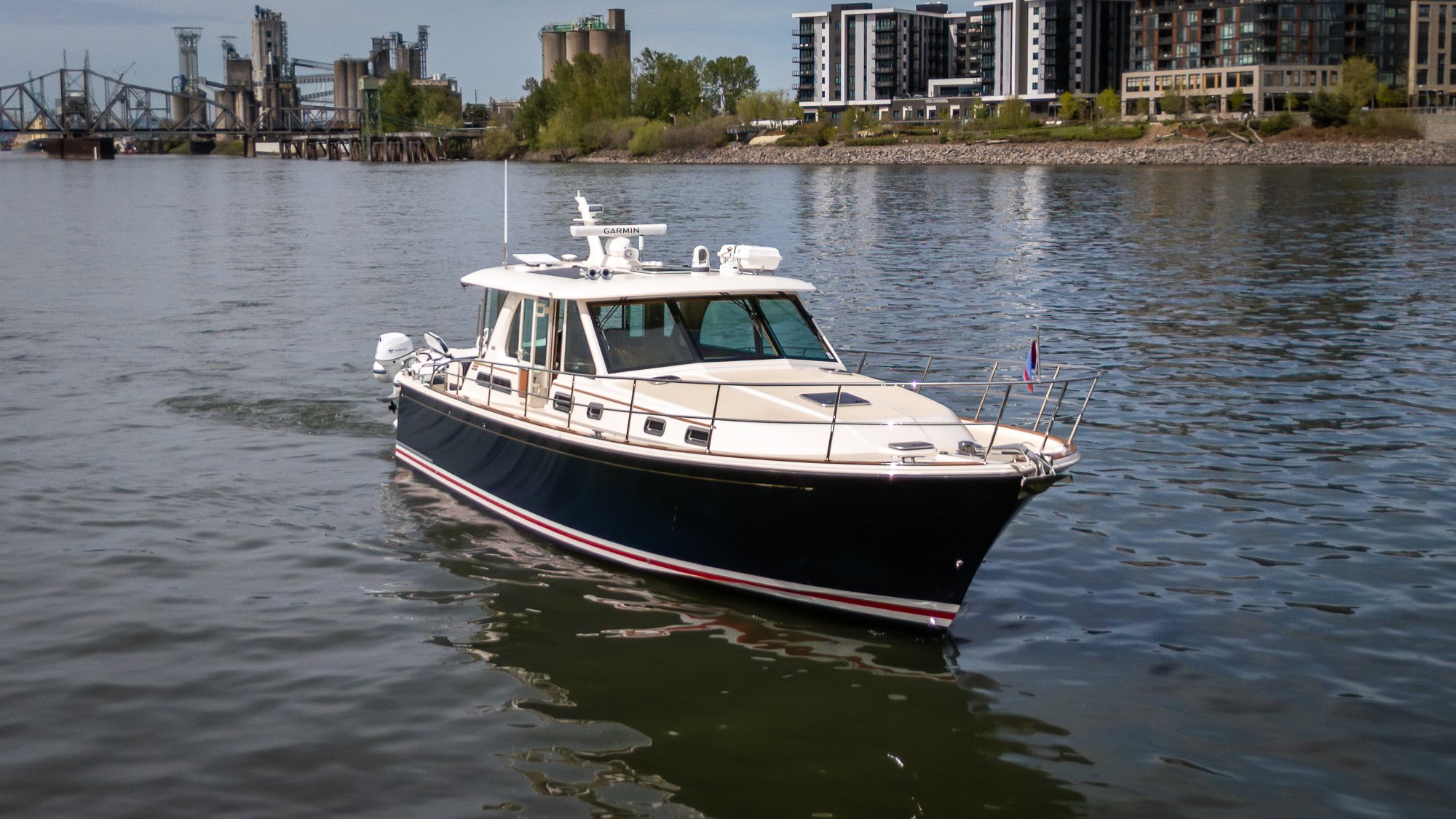 2023 Sabre 45 Salon Express Cool Change-49.jpg
