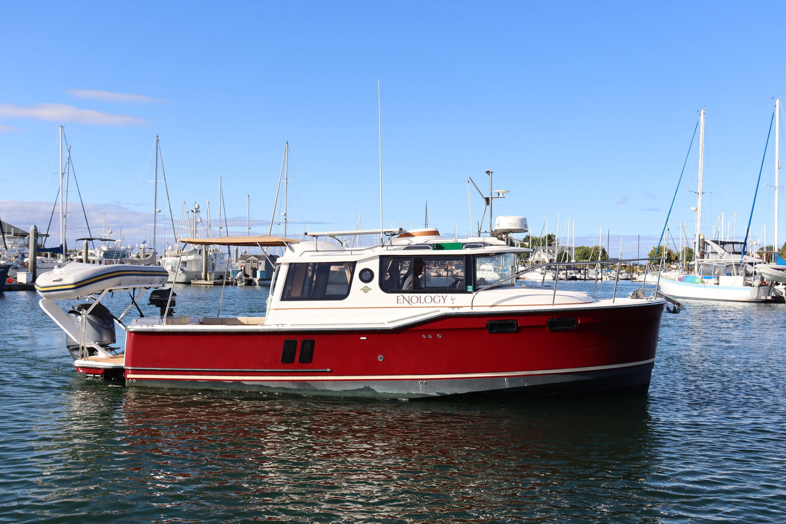 2022 Ranger Tugs R-27 "Enology"