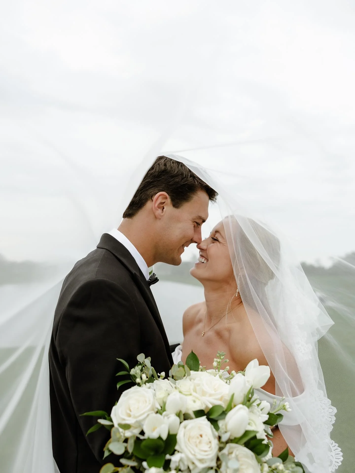 M&amp;B 🤍 Jan. 2025

What an honor it was to be part of M&amp;B&rsquo;s wedding last January at @tpcsawgrass and to also be a part of this incredible team!

Wedding Vendor Team:
Coordinator: @firstcoastwedd
Venue: @tpcsawgrassweddings 
Photographer: