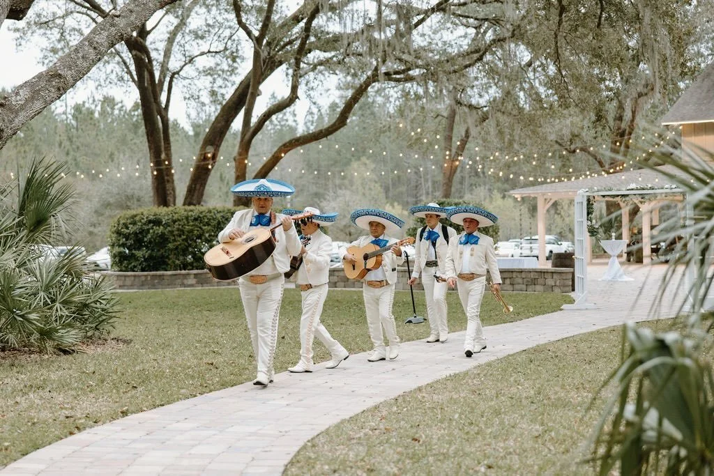 Imagine your guests&rsquo; surprise as a mariachi band greets them on their way from the ceremony to cocktail hour!

From coordinating logistics with your vendors to bringing special surprises to life, our FCWE team handles all the details so you can