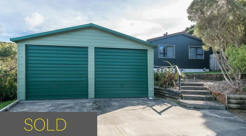 SOLD-6.jpg