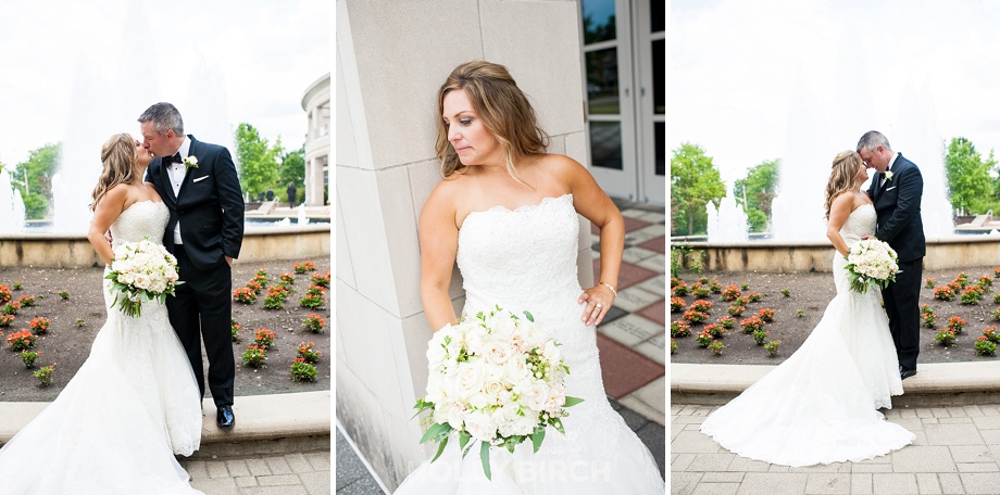 wedding couple with fountain