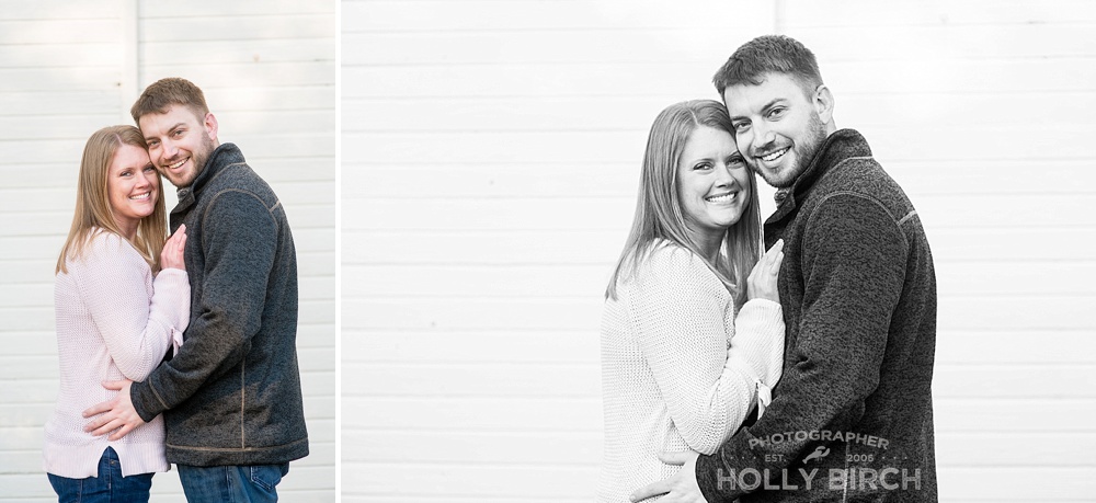 Fall-engagement-photos-of-couple-with-pitbull-dog_4200.jpg