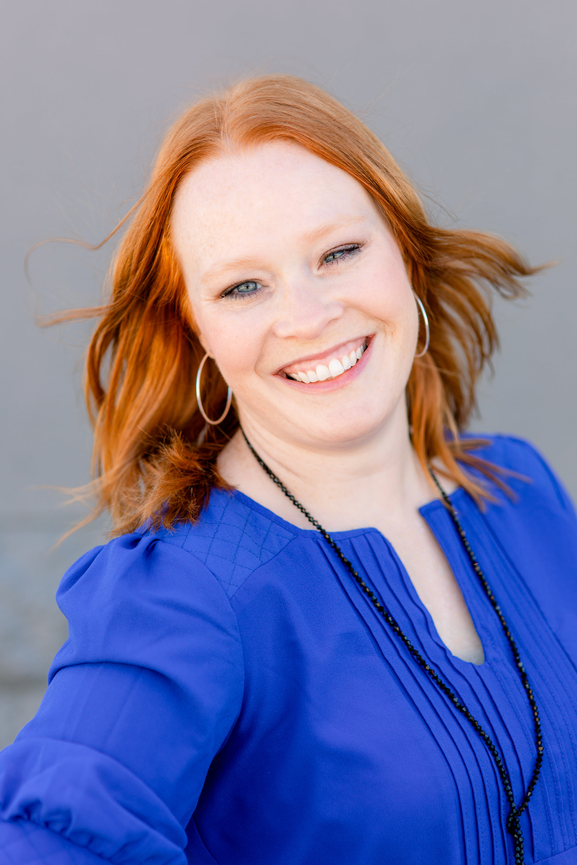 Holly{headshots}PRINT16316.jpg