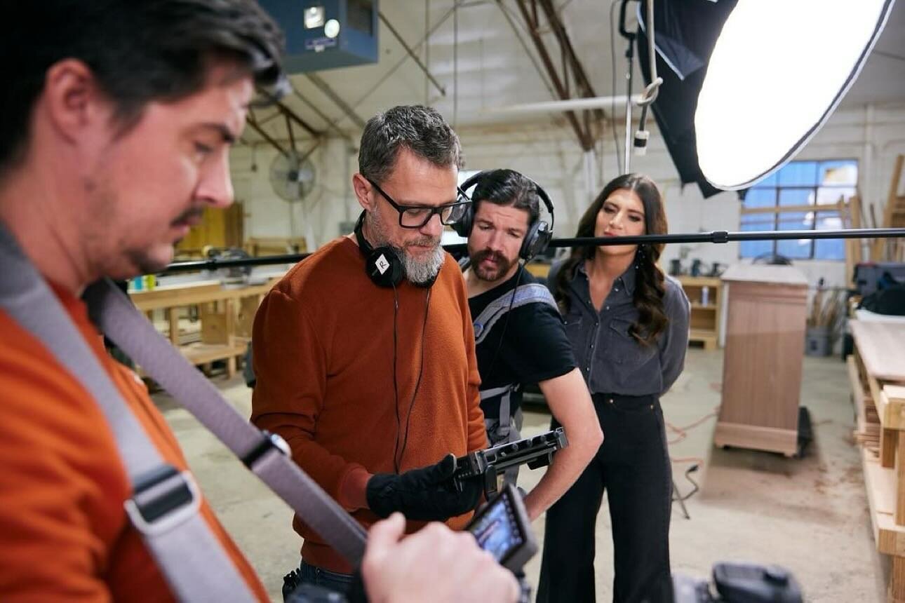 Good times with @filmlocale and friends.✌️

Repost from @filmlocale
&bull;
Commercial shoot! 🎥 @woodleybrothers 
📷 @johnrobson.photography 

@rw_perkins 
@andreadratch 
@studio.carrasco 
@russicksmith 
@makefaces1 
@grayborders 
@reddindenver 

#di