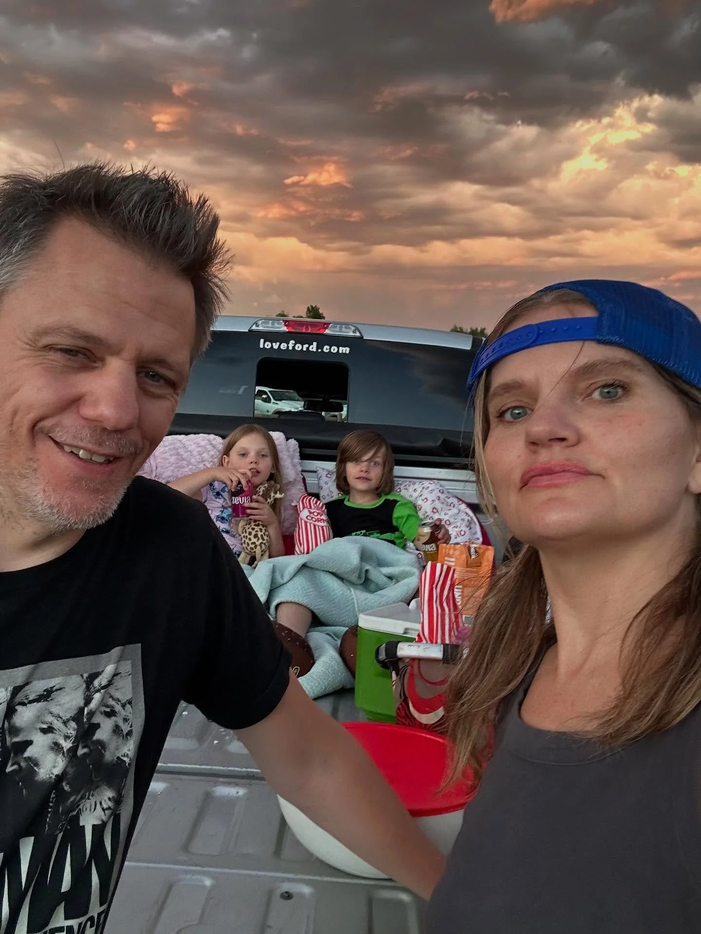 Bursting with love and gratitude. Huge thanks to my incredible wife @jackieperkie and our two kids Arlo and Willa for an unforgettable #fathersdayweekend❤️ Over the two days we created many memories. Here are two we captured. Hope everyone had a grea