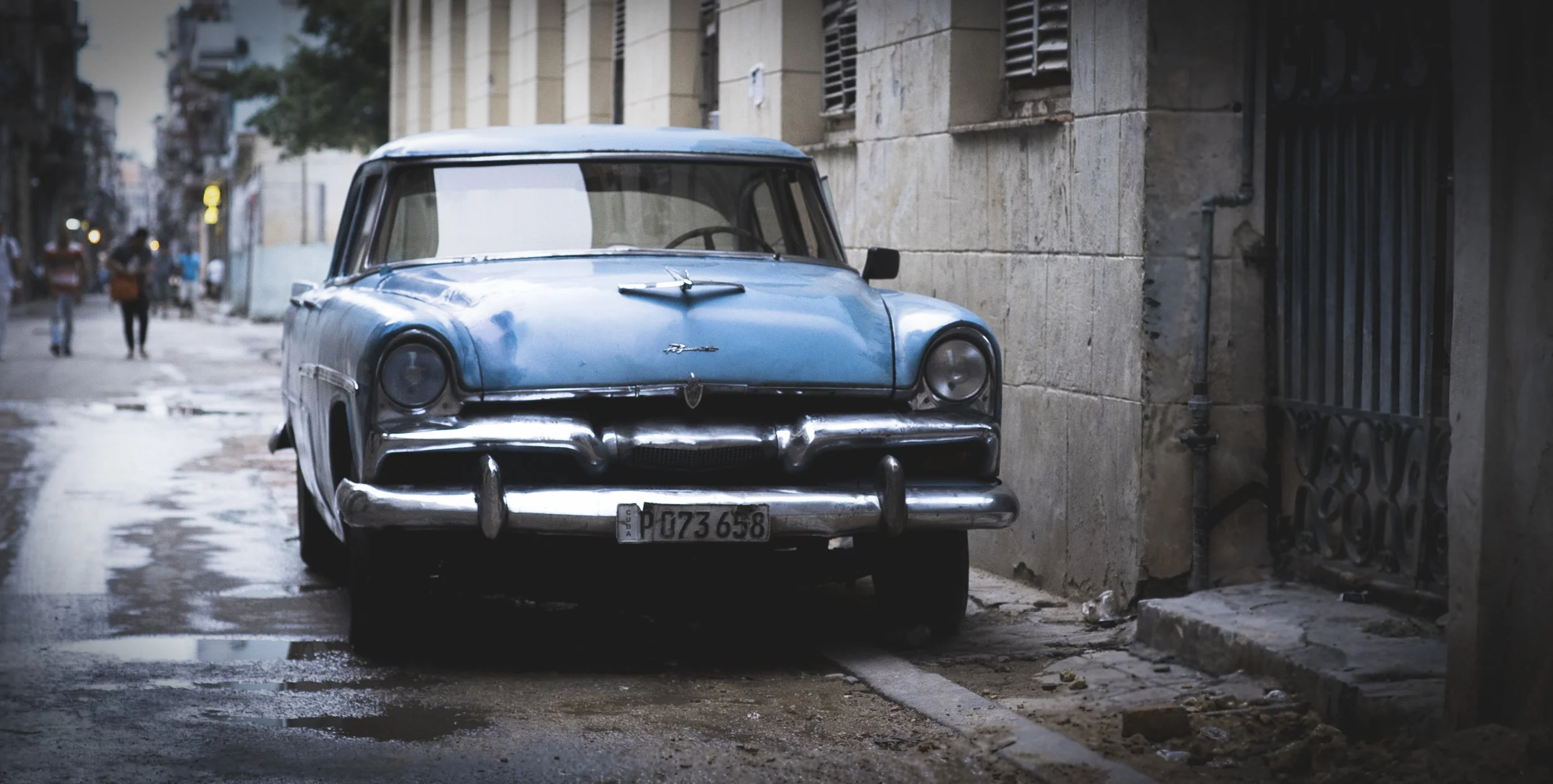 Cuba Blue Car_2.jpg