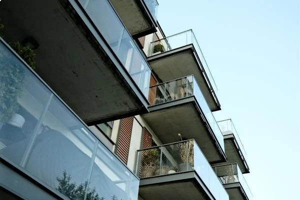 modern-apartment-balcony.jpg