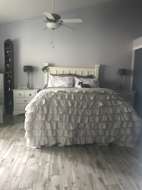 Bedroom 2.JPG